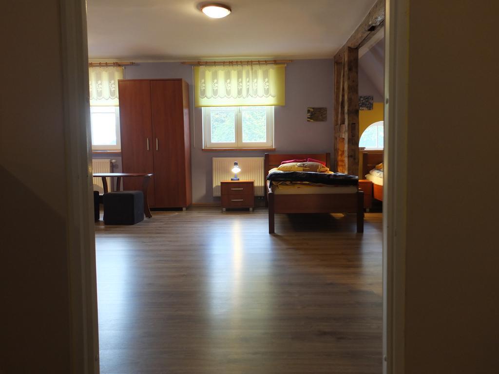 Dwor Klewiny Villa Luaran gambar